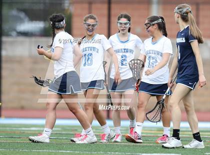 Thumbnail 3 in Washington-Lee vs Yorktown (VHSL 6A North Conference 6 Playoff) photogallery.