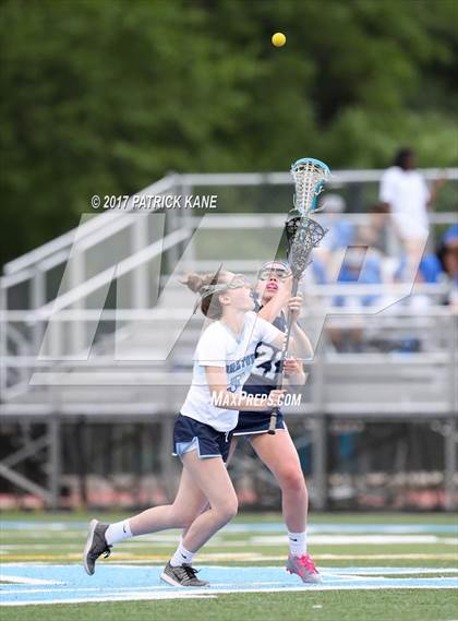Thumbnail 3 in Washington-Lee vs Yorktown (VHSL 6A North Conference 6 Playoff) photogallery.