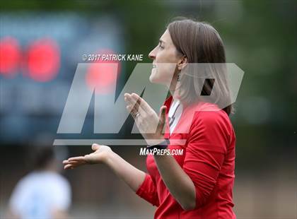 Thumbnail 1 in Washington-Lee vs Yorktown (VHSL 6A North Conference 6 Playoff) photogallery.
