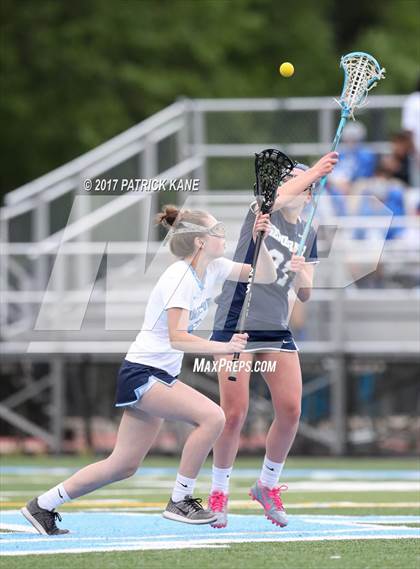 Thumbnail 1 in Washington-Lee vs Yorktown (VHSL 6A North Conference 6 Playoff) photogallery.