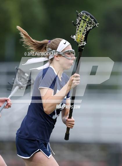 Thumbnail 1 in Washington-Lee vs Yorktown (VHSL 6A North Conference 6 Playoff) photogallery.