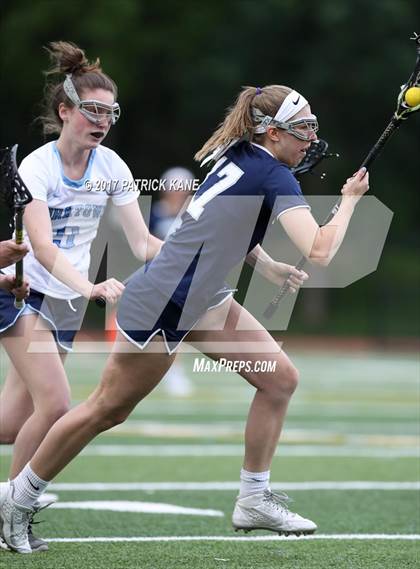 Thumbnail 3 in Washington-Lee vs Yorktown (VHSL 6A North Conference 6 Playoff) photogallery.