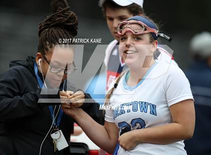 Thumbnail 3 in Washington-Lee vs Yorktown (VHSL 6A North Conference 6 Playoff) photogallery.