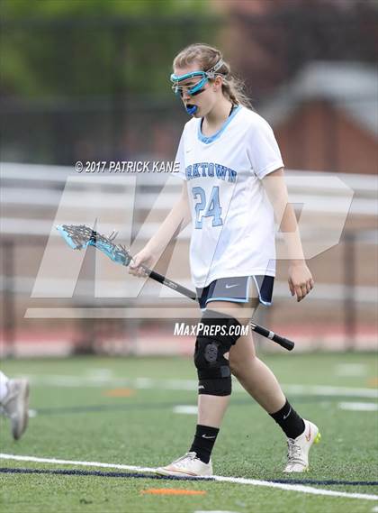 Thumbnail 3 in Washington-Lee vs Yorktown (VHSL 6A North Conference 6 Playoff) photogallery.