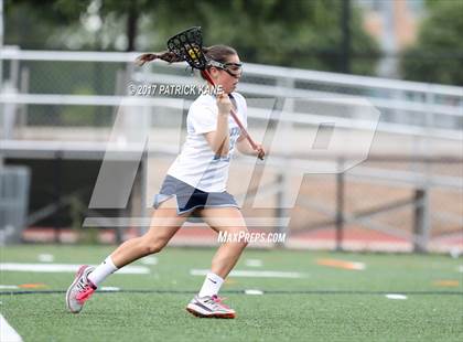 Thumbnail 3 in Washington-Lee vs Yorktown (VHSL 6A North Conference 6 Playoff) photogallery.
