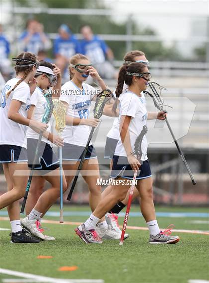 Thumbnail 1 in Washington-Lee vs Yorktown (VHSL 6A North Conference 6 Playoff) photogallery.