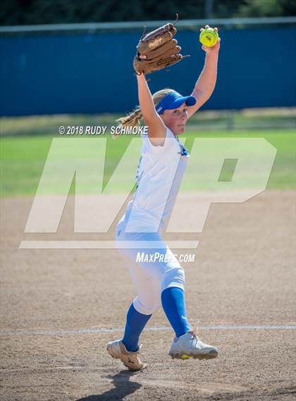 Thumbnail 1 in Poway @ Rancho Bernardo photogallery.