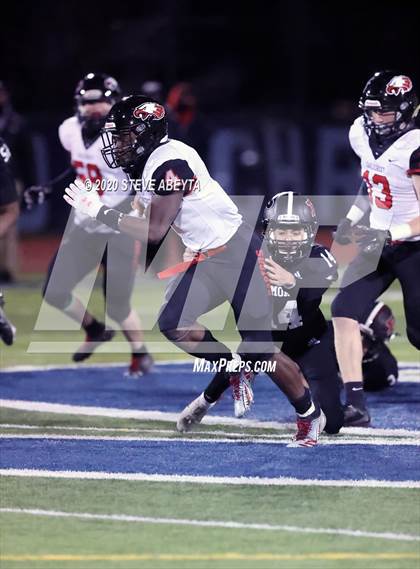 Thumbnail 1 in Eaglecrest vs Pomona (CHSAA 5A First Round Playoff) photogallery.
