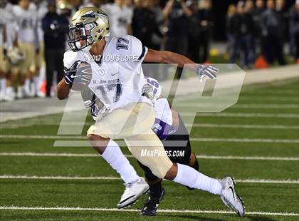 Thumbnail 2 in St. John Bosco vs. Rancho Cucamonga (CIF SS DIV 1 Playoff) photogallery.