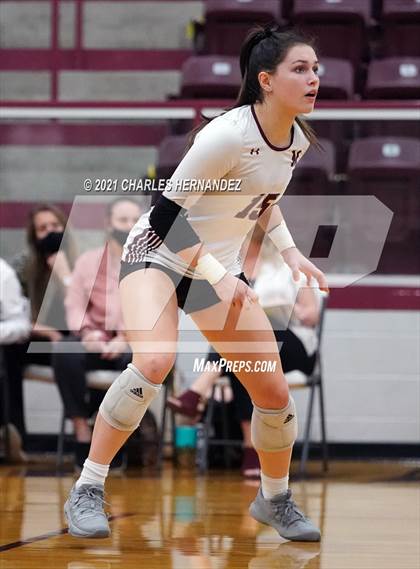 Thumbnail 3 in Magnolia vs. Pflugerville Connally (UIL 5A Area Playoff) photogallery.