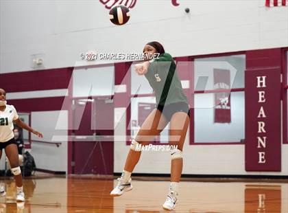 Thumbnail 2 in Magnolia vs. Pflugerville Connally (UIL 5A Area Playoff) photogallery.