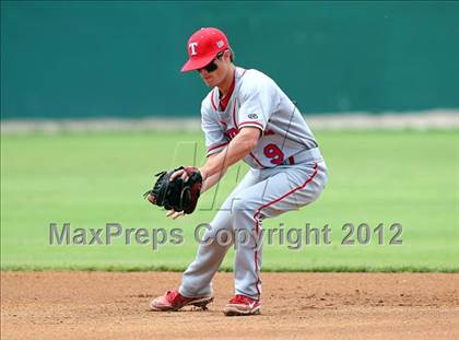Thumbnail 2 in Anderson vs. Tomball (UIL 5A Area Playoff) photogallery.