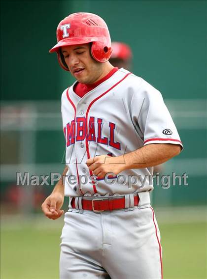 Thumbnail 2 in Anderson vs. Tomball (UIL 5A Area Playoff) photogallery.