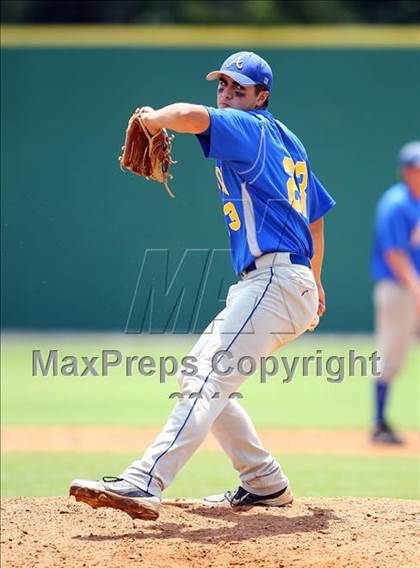 Thumbnail 1 in Anderson vs. Tomball (UIL 5A Area Playoff) photogallery.