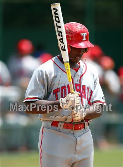 Thumbnail 2 in Anderson vs. Tomball (UIL 5A Area Playoff) photogallery.