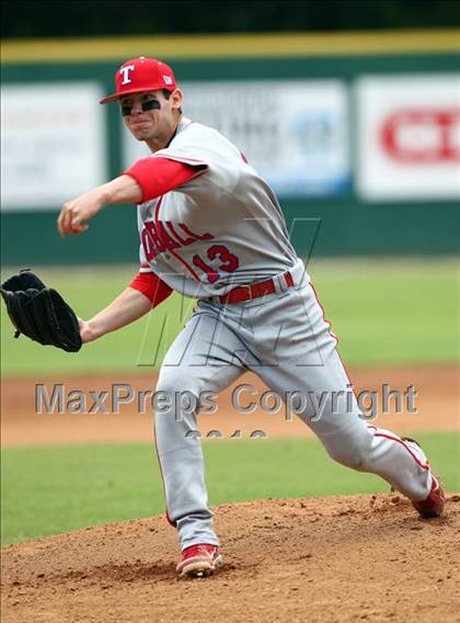 Thumbnail 1 in Anderson vs. Tomball (UIL 5A Area Playoff) photogallery.