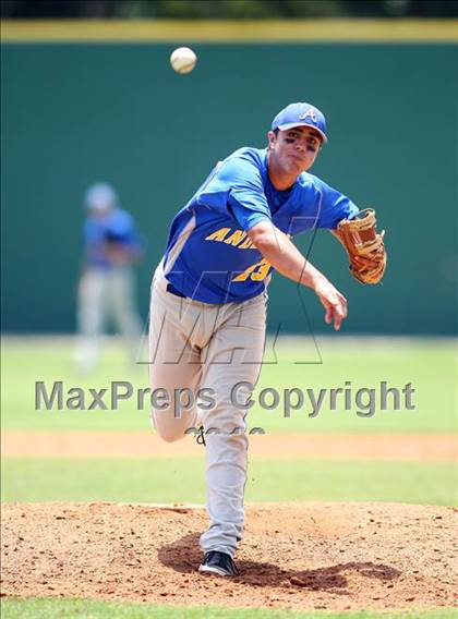 Thumbnail 3 in Anderson vs. Tomball (UIL 5A Area Playoff) photogallery.