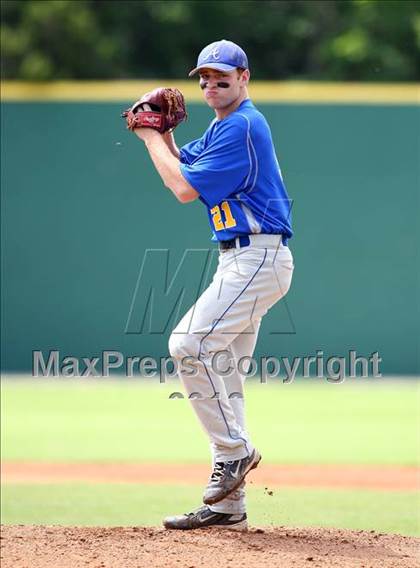 Thumbnail 3 in Anderson vs. Tomball (UIL 5A Area Playoff) photogallery.