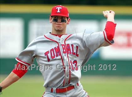 Thumbnail 2 in Anderson vs. Tomball (UIL 5A Area Playoff) photogallery.