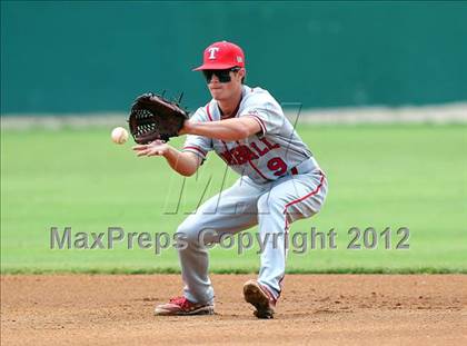 Thumbnail 3 in Anderson vs. Tomball (UIL 5A Area Playoff) photogallery.
