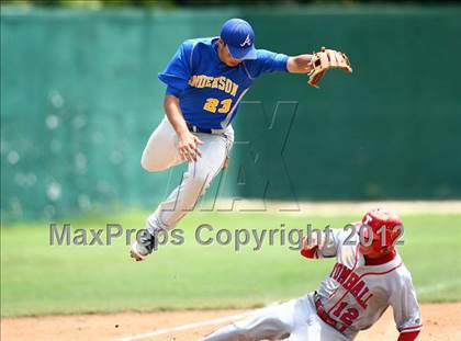 Thumbnail 3 in Anderson vs. Tomball (UIL 5A Area Playoff) photogallery.