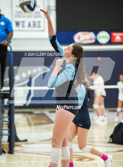 Thumbnail 3 in Valor Christian @ Columbine photogallery.