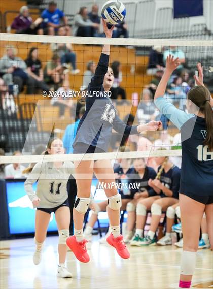 Thumbnail 2 in Valor Christian @ Columbine photogallery.