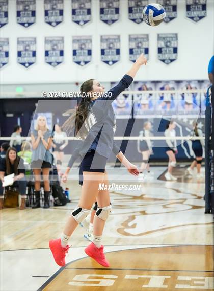 Thumbnail 2 in Valor Christian @ Columbine photogallery.