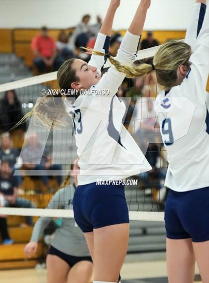 Thumbnail 3 in Valor Christian @ Columbine photogallery.