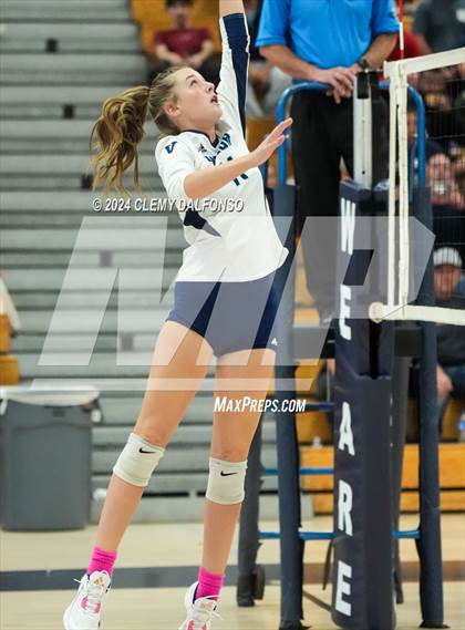 Thumbnail 3 in Valor Christian @ Columbine photogallery.