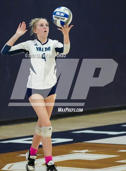 Thumbnail 2 in Valor Christian @ Columbine photogallery.