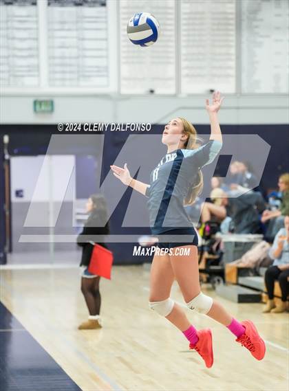 Thumbnail 2 in Valor Christian @ Columbine photogallery.