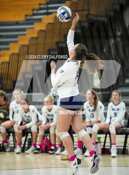 Thumbnail 3 in Valor Christian @ Columbine photogallery.