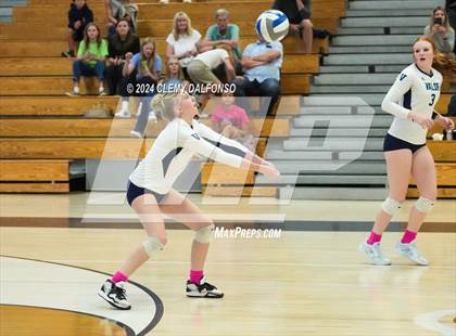 Thumbnail 3 in Valor Christian @ Columbine photogallery.