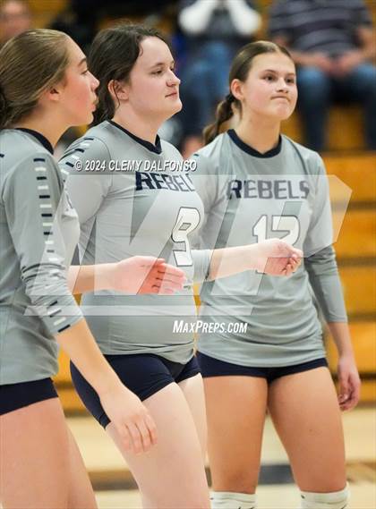 Thumbnail 2 in Valor Christian @ Columbine photogallery.