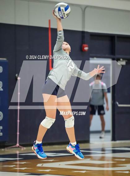 Thumbnail 3 in Valor Christian @ Columbine photogallery.