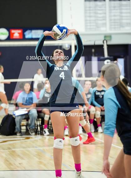 Thumbnail 3 in Valor Christian @ Columbine photogallery.