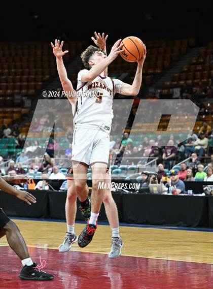 Thumbnail 3 in Windsor vs. Lewis-Palmer (CHSAA 5A Great 8) photogallery.