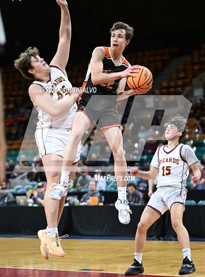 Thumbnail 3 in Windsor vs. Lewis-Palmer (CHSAA 5A Great 8) photogallery.