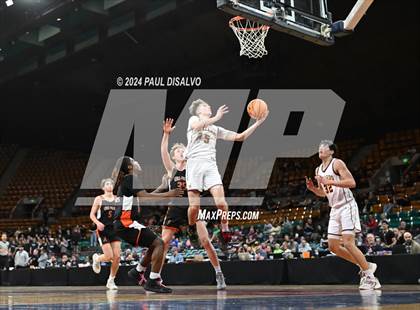 Thumbnail 3 in Windsor vs. Lewis-Palmer (CHSAA 5A Great 8) photogallery.