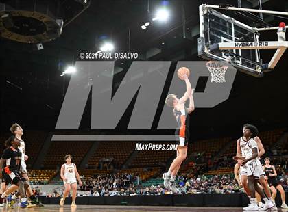 Thumbnail 2 in Windsor vs. Lewis-Palmer (CHSAA 5A Great 8) photogallery.