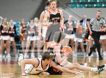 Thumbnail 1 in Windsor vs. Lewis-Palmer (CHSAA 5A Great 8) photogallery.
