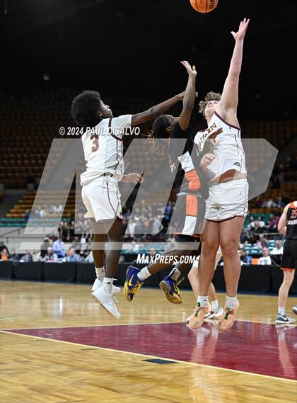 Thumbnail 2 in Windsor vs. Lewis-Palmer (CHSAA 5A Great 8) photogallery.