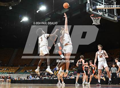 Thumbnail 3 in Windsor vs. Lewis-Palmer (CHSAA 5A Great 8) photogallery.