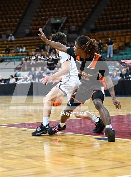 Thumbnail 2 in Windsor vs. Lewis-Palmer (CHSAA 5A Great 8) photogallery.