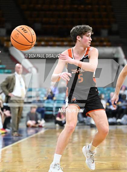 Thumbnail 2 in Windsor vs. Lewis-Palmer (CHSAA 5A Great 8) photogallery.