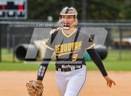 Thumbnail 3 in Sequoyah vs. River Ridge photogallery.