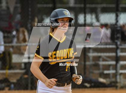 Thumbnail 2 in Sequoyah vs. River Ridge photogallery.