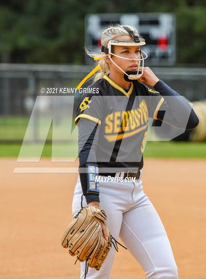 Thumbnail 2 in Sequoyah vs. River Ridge photogallery.