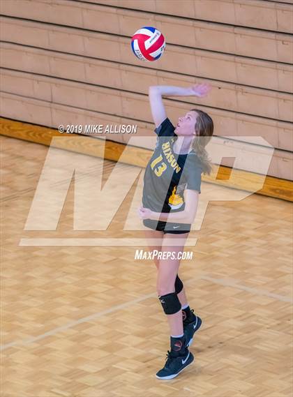Thumbnail 2 in Hixson vs Ooltewah (Choo Choo Classic) photogallery.